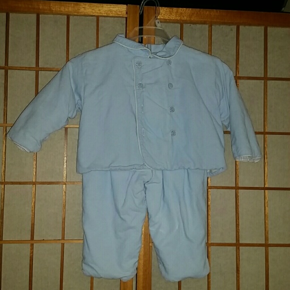 Suit - Picture 1 of 4